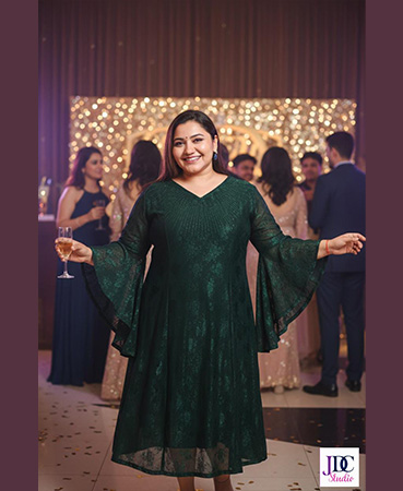 PARTY WEAR CELBRITY STYLE Midi DRESS